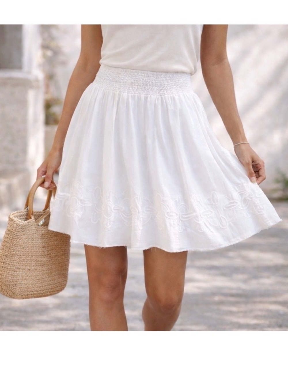 Banana Republic White Cotton Embroidered Smocked A-Line Skirt Petite S